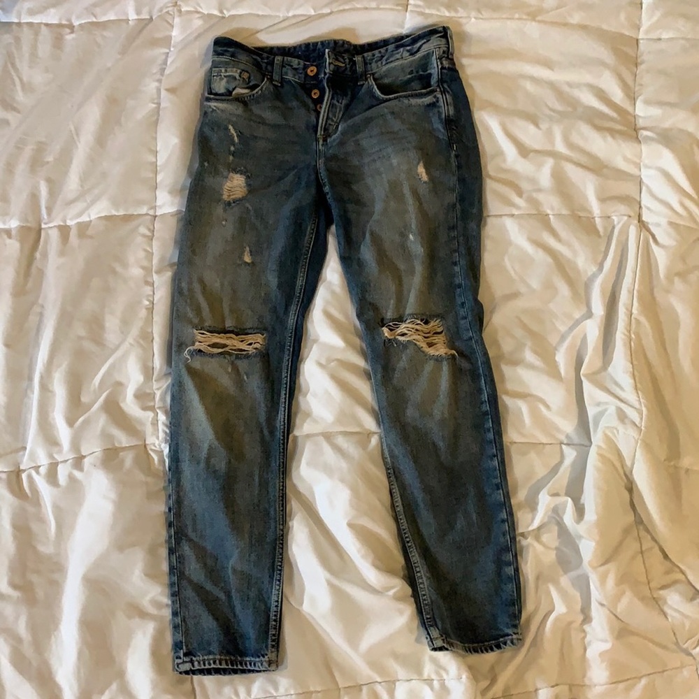 H&M boyfriend cut jeans